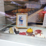 Oh Faon pâtisserie végétale Marseille - vitrine - Hypiness